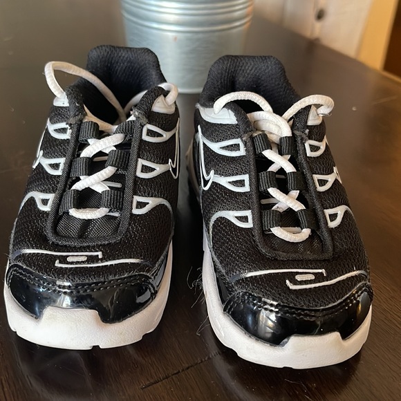 Air Max Kids US 6 - Picture 2 of 3